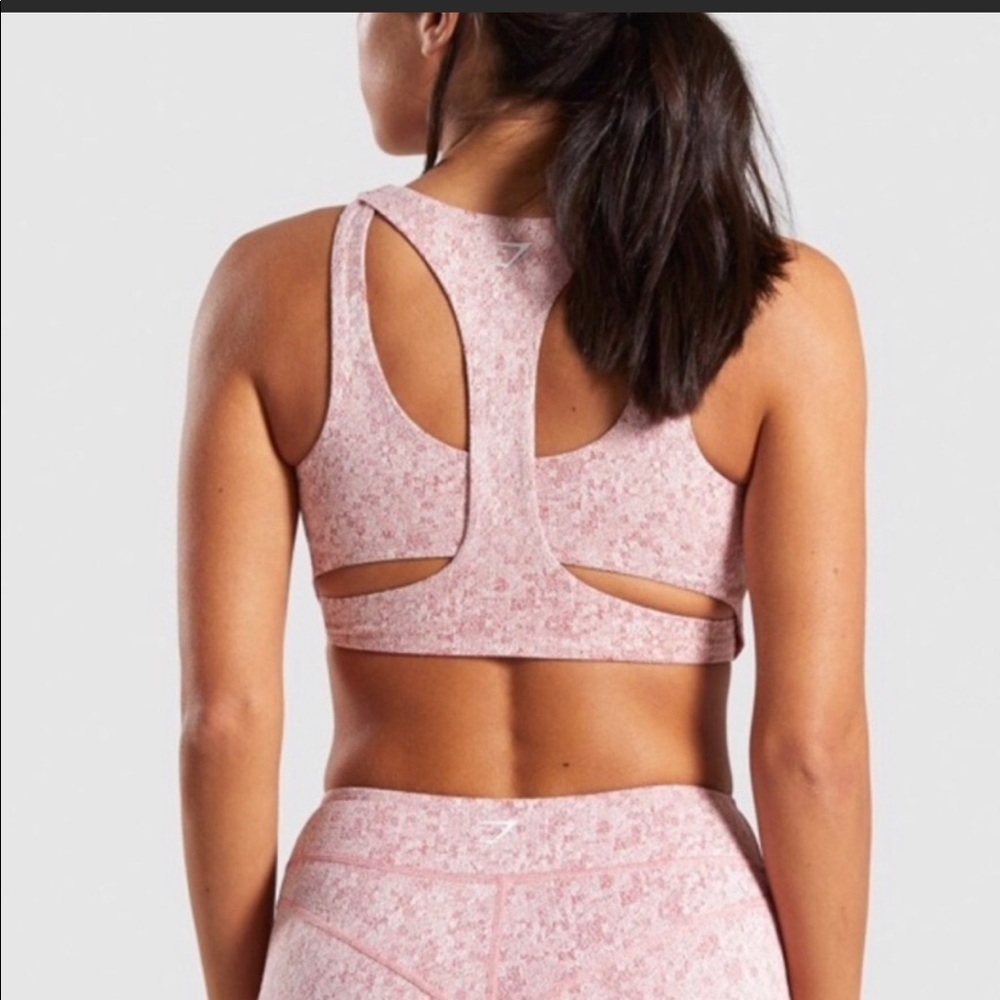 Fleur GymShark sports bra